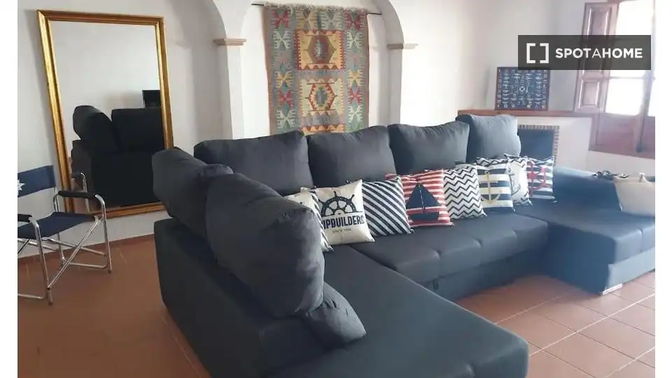 Habitación en Pueblo Acantilado - Lanuza