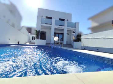 Villa in vendita a Los Molinos