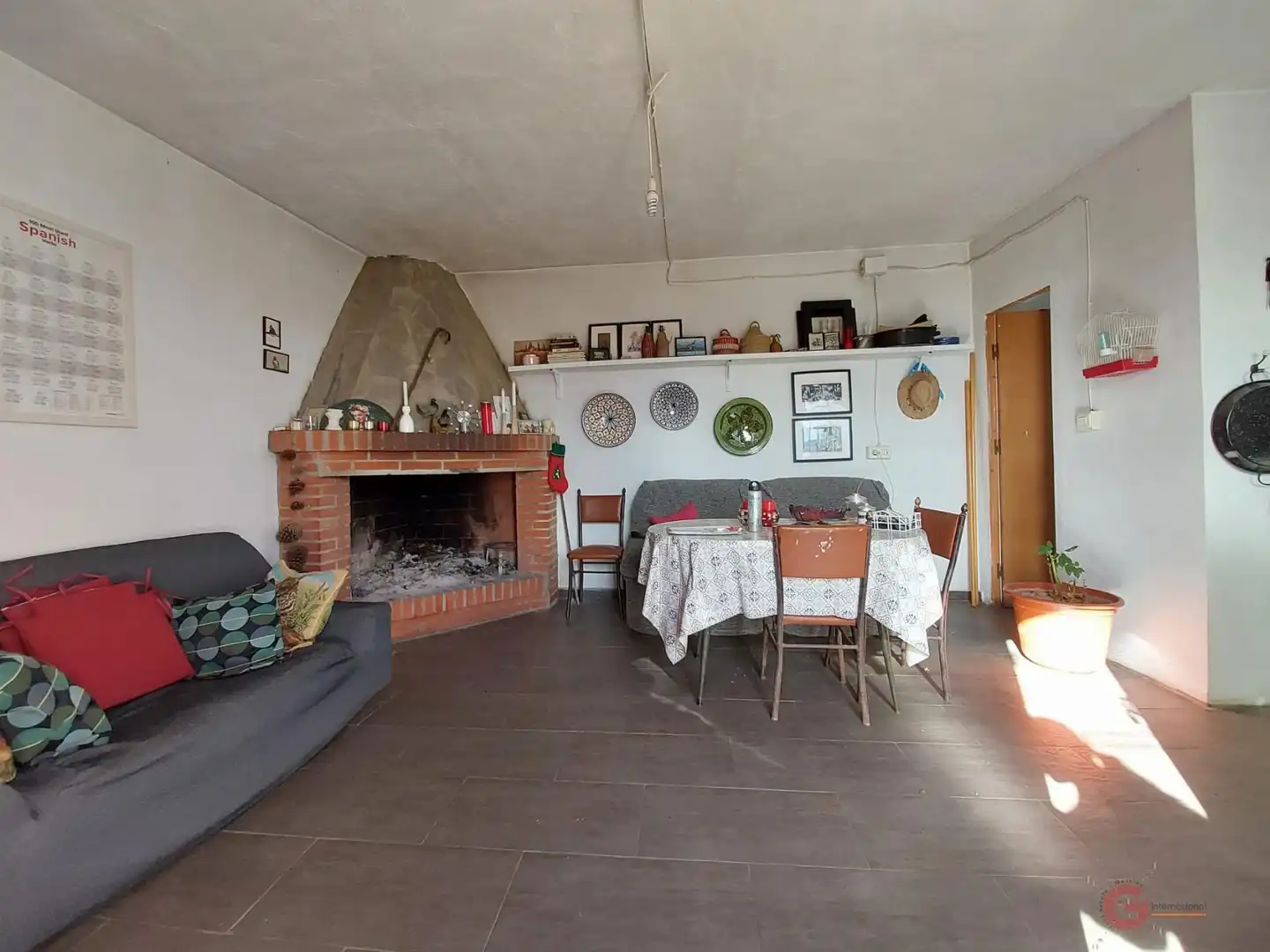Country homes for sale in Molvízar