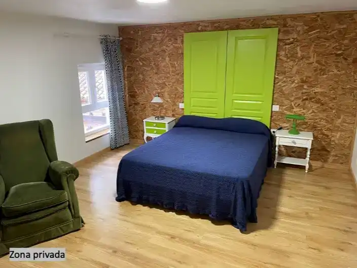 Dormitori de Pis en venda en Puente Viesgo amb Parquet, Traster i Moblat