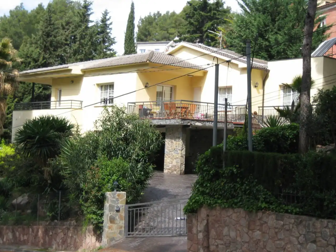 Casa amb jardí en venda a Calle Doctor Trueta