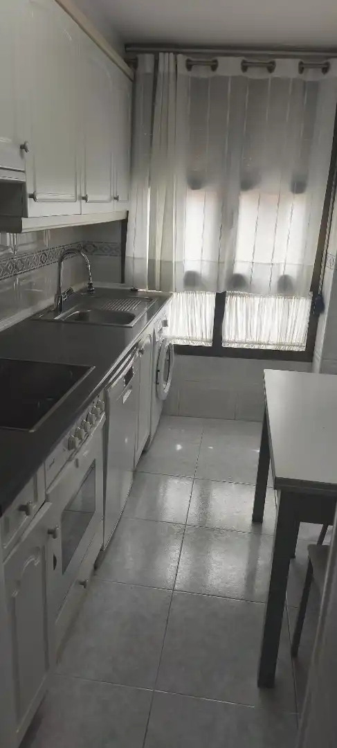 Cuina de Pis en venda en Zaragoza amb Aire condicionat, Calefacció i Parquet