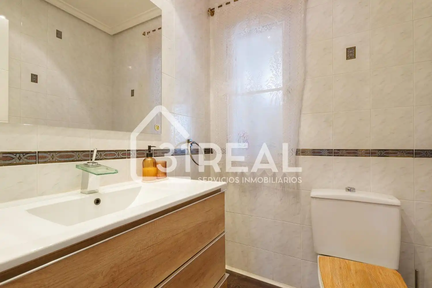 Habitación de Casa o chalet en venta en Barajas