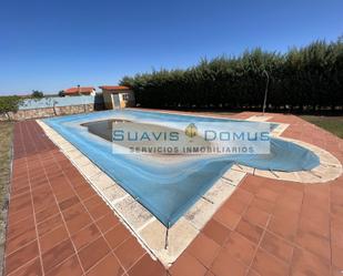 Piscina de Casa o xalet en venda en Perilla de Castro amb Piscina