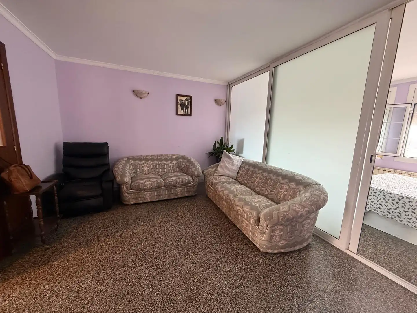 Sala d'estar de Casa o xalet en venda en Castellar del Vallès amb Calefacció, Jardí privat i Terrassa