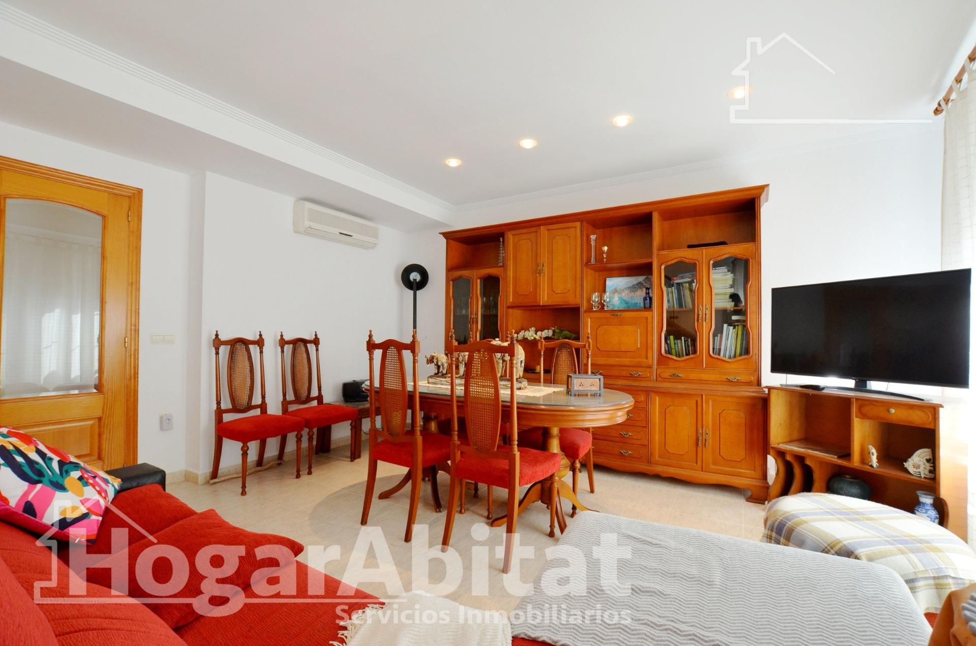 Wohnzimmer von Dachboden zum verkauf in Gandia mit Terrasse, Abstellraum und Balkon