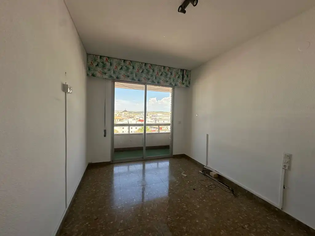 Schlafzimmer von Wohnung zur Miete in Córdoba mit Schwimmbad