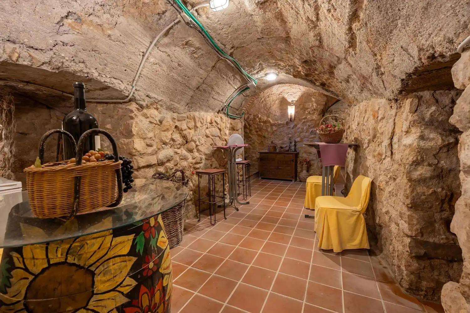 Buildings for sale in Torrelaguna