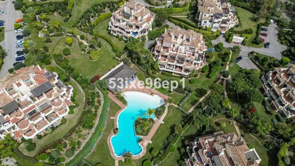 Vista exterior de Planta baja de alquiler en Benahavís con Aire acondicionado, Terraza y Trastero