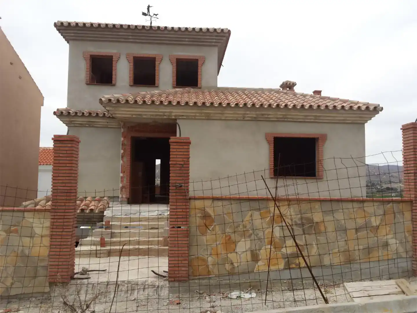 Vista exterior de Casa o xalet en venda en Cártama amb Balcó