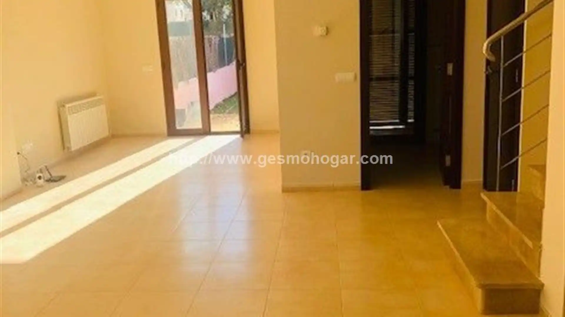 Sala d'estar de Casa adosada de lloguer en  Palma de Mallorca amb Aire condicionat, Calefacció i Terrassa