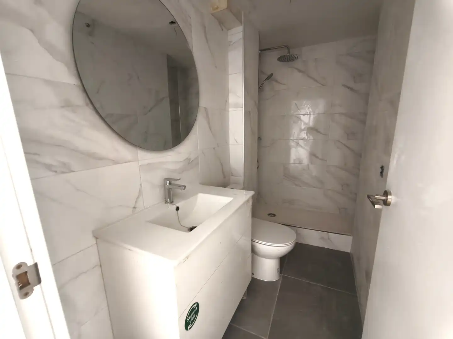 Bathroom of Study for sale in Santa Coloma de Farners  with Air Conditioner, Heating and Parquet flooring