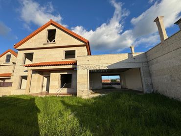 Villa con giardino in vendita a AVENIDA PLAYA LADEIRA SANTA CRISTINA