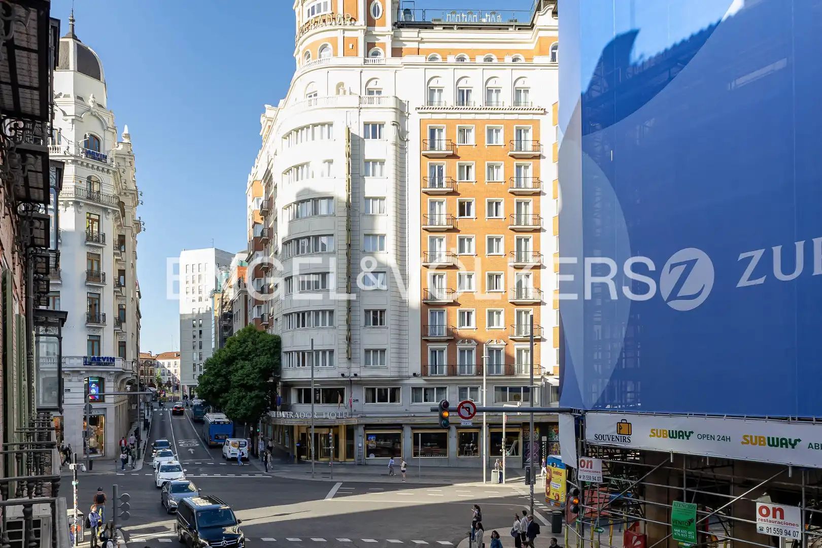 Vista exterior de Piso de alquiler en Madrid con Aire acondicionado, Calefacción y Parquet
