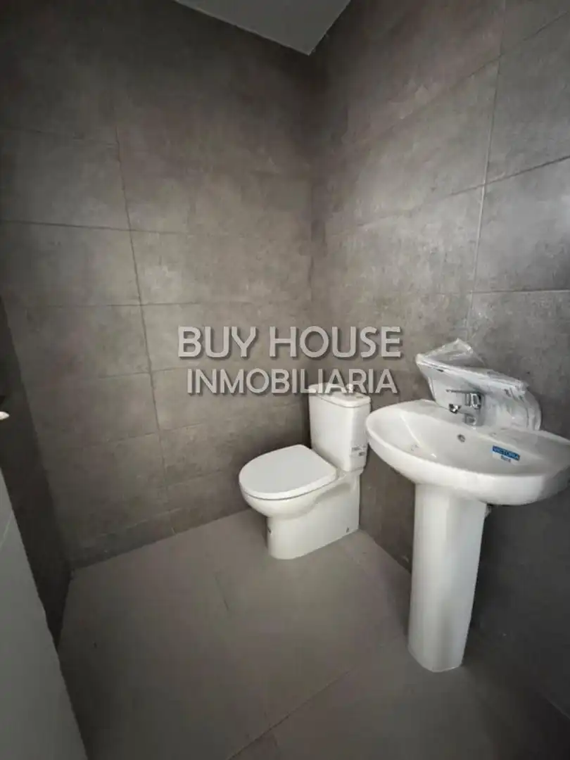 Detached house with balcony for sale in La Montaña - El Cortijo, imagen 24
