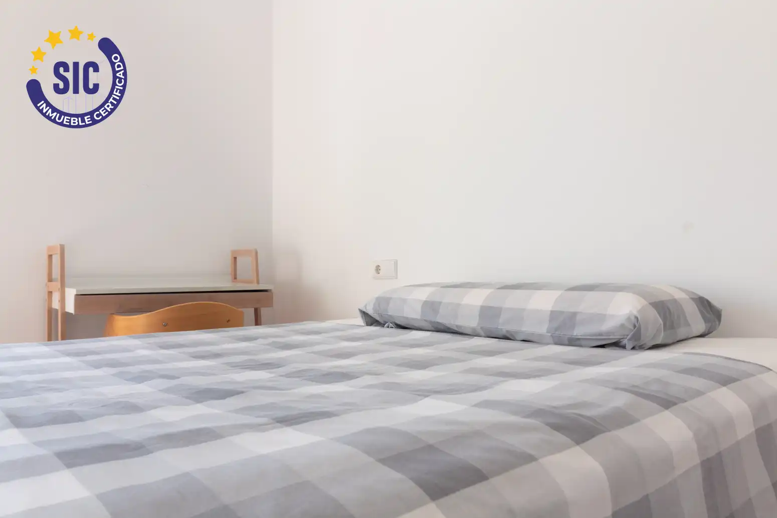 Habitación de Casa o chalet en venta en Canet d'En Berenguer con Aire acondicionado, Calefacción y Jardín privado