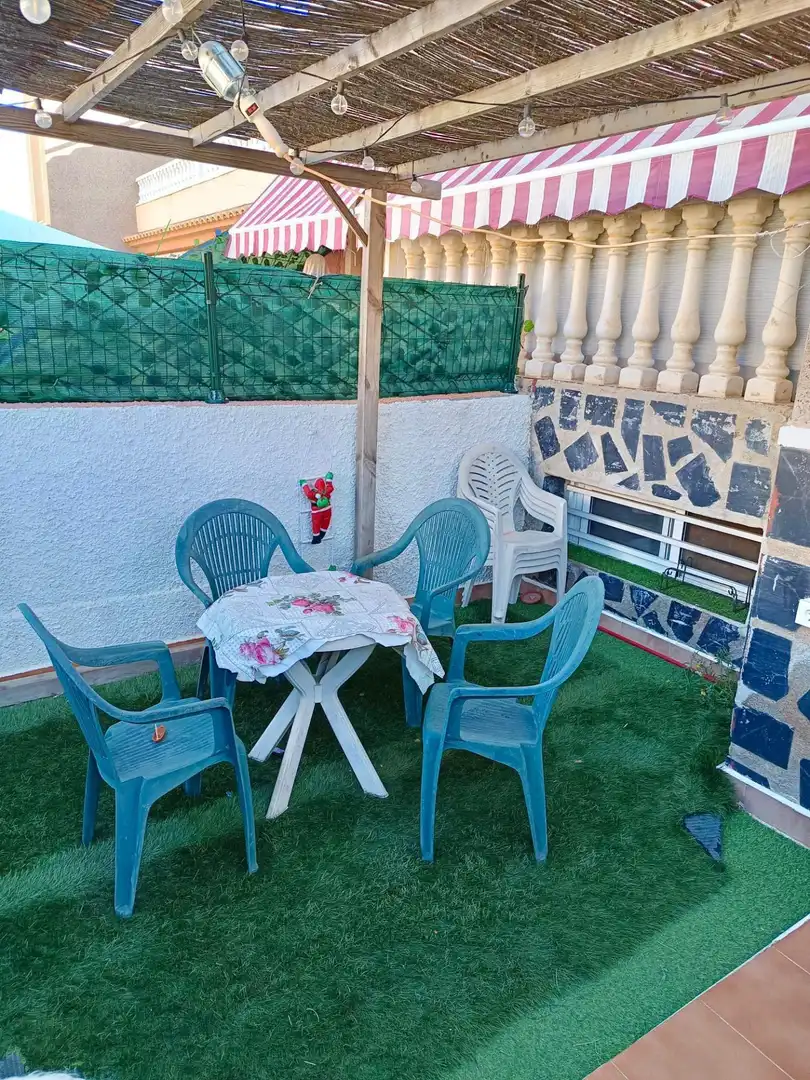 Terrassa de Casa adosada en venda en Santa Pola amb Jardí privat i Piscina comunitària