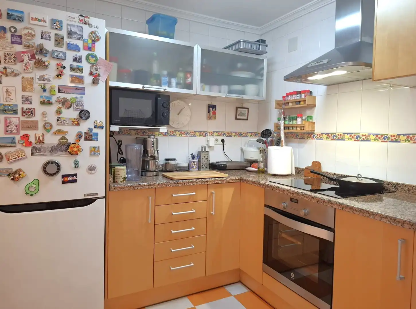 Küche von Einfamilien-Reihenhaus zum Verkauf in Málaga mit Terrasse