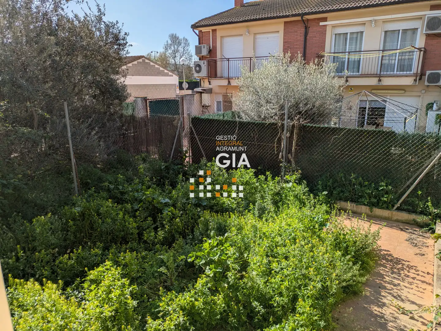 Casa adosada en venda en Agramunt amb Aire condicionat, Calefacció i Jardí privat