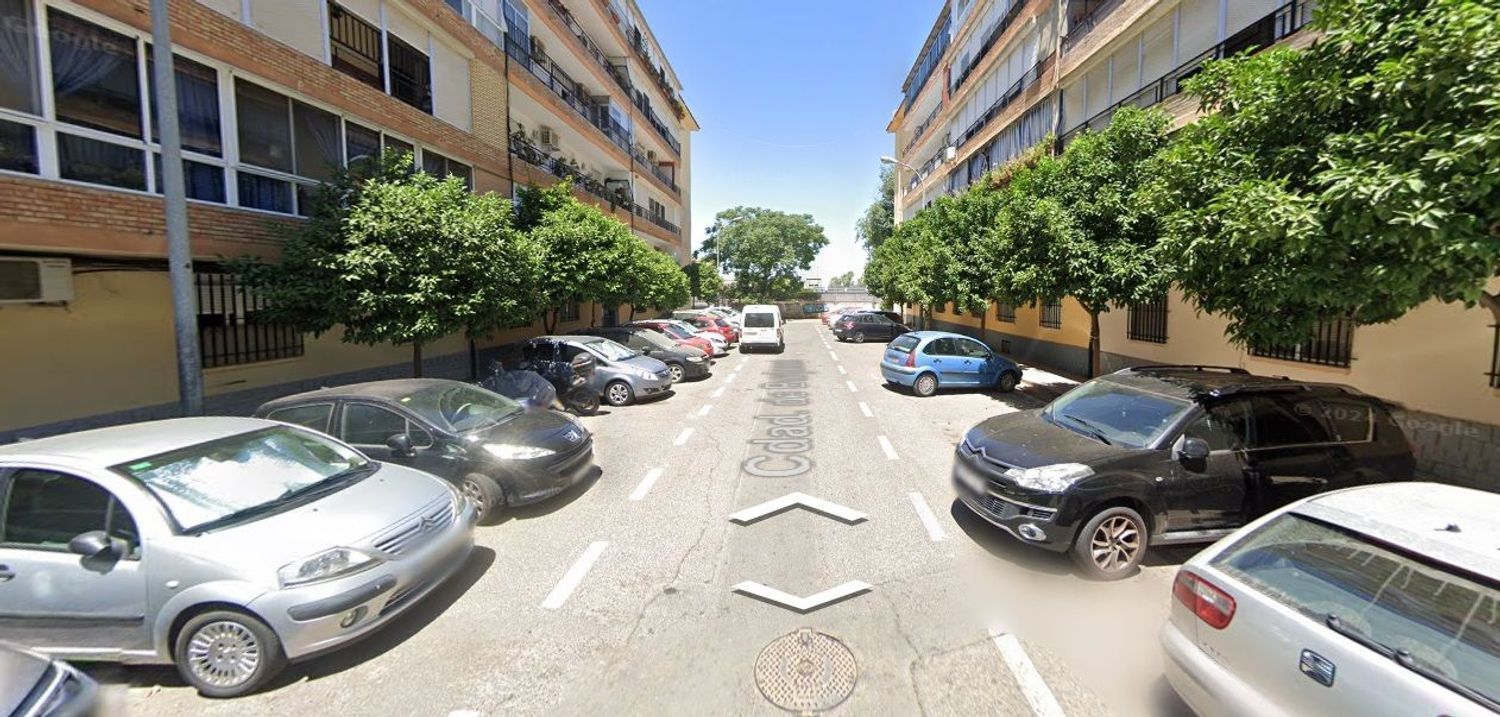 Parking of Flat for sale in  Sevilla Capital