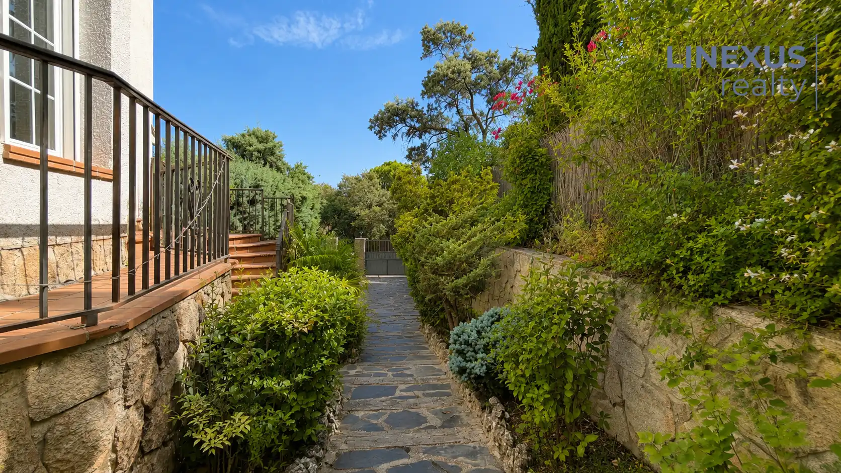 Jardí de Casa o xalet en venda en Batres amb Calefacció, Jardí privat i Terrassa