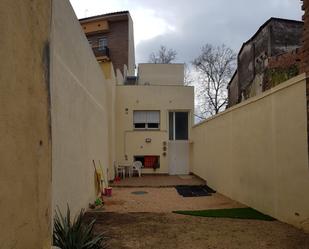 Vista exterior de Casa adosada en venda en Cardedeu amb Jardí privat i Terrassa