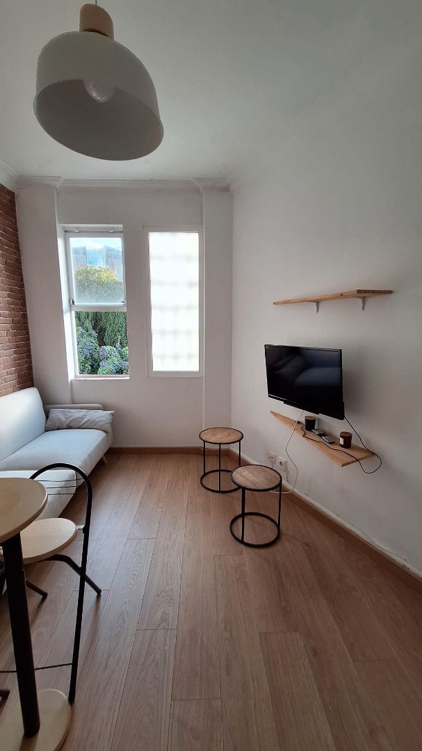 Living room of Flat to rent in Ferrol  with Parquet flooring, Furnished and Oven