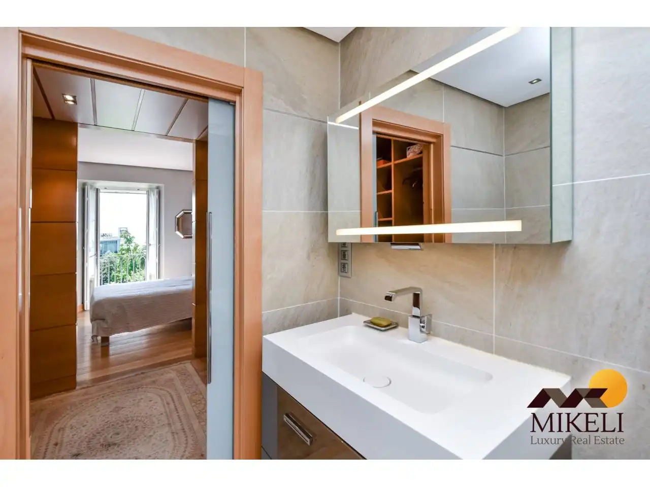 Baño de Piso de alquiler en Santander con Aire acondicionado, Amueblado y Balcón