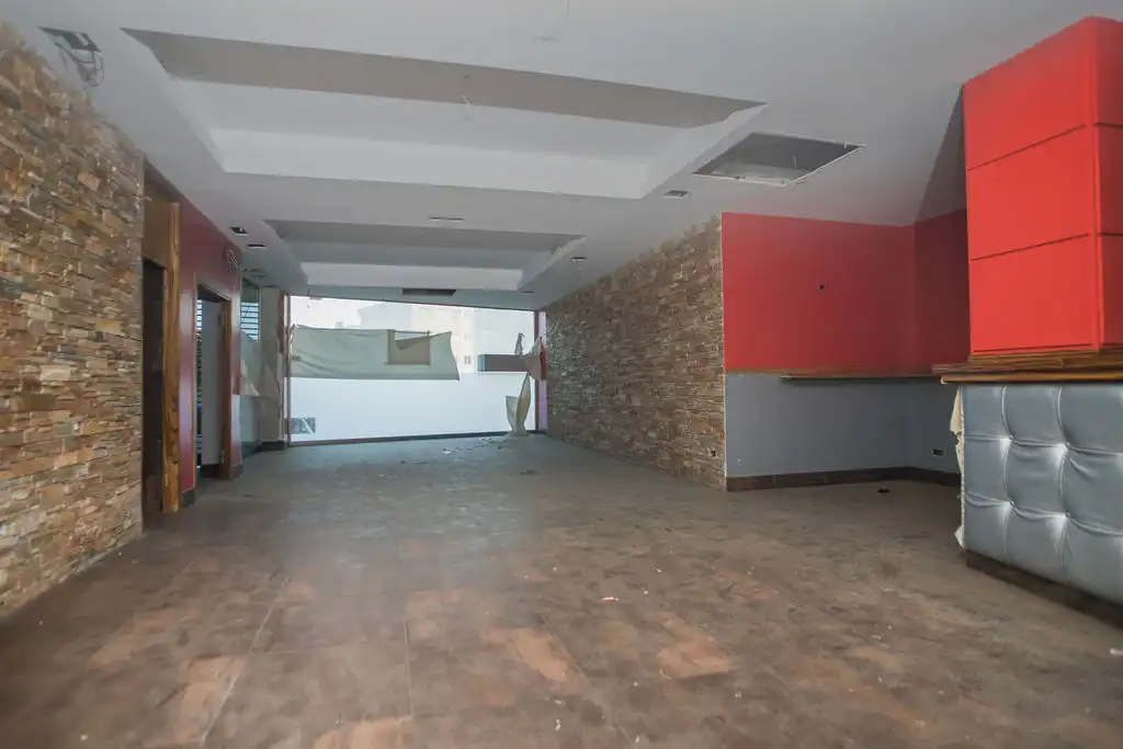 Local commercial à louer à C/ Coreiro, imagen 6