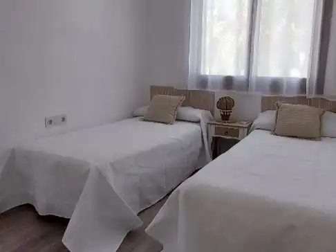 Bedroom of Houses for sale in Platja de la Pobla de Farnals