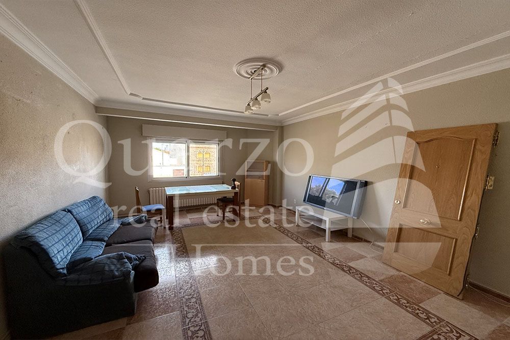 Wohnzimmer von Wohnung zum verkauf in Miguelturra mit Balkon