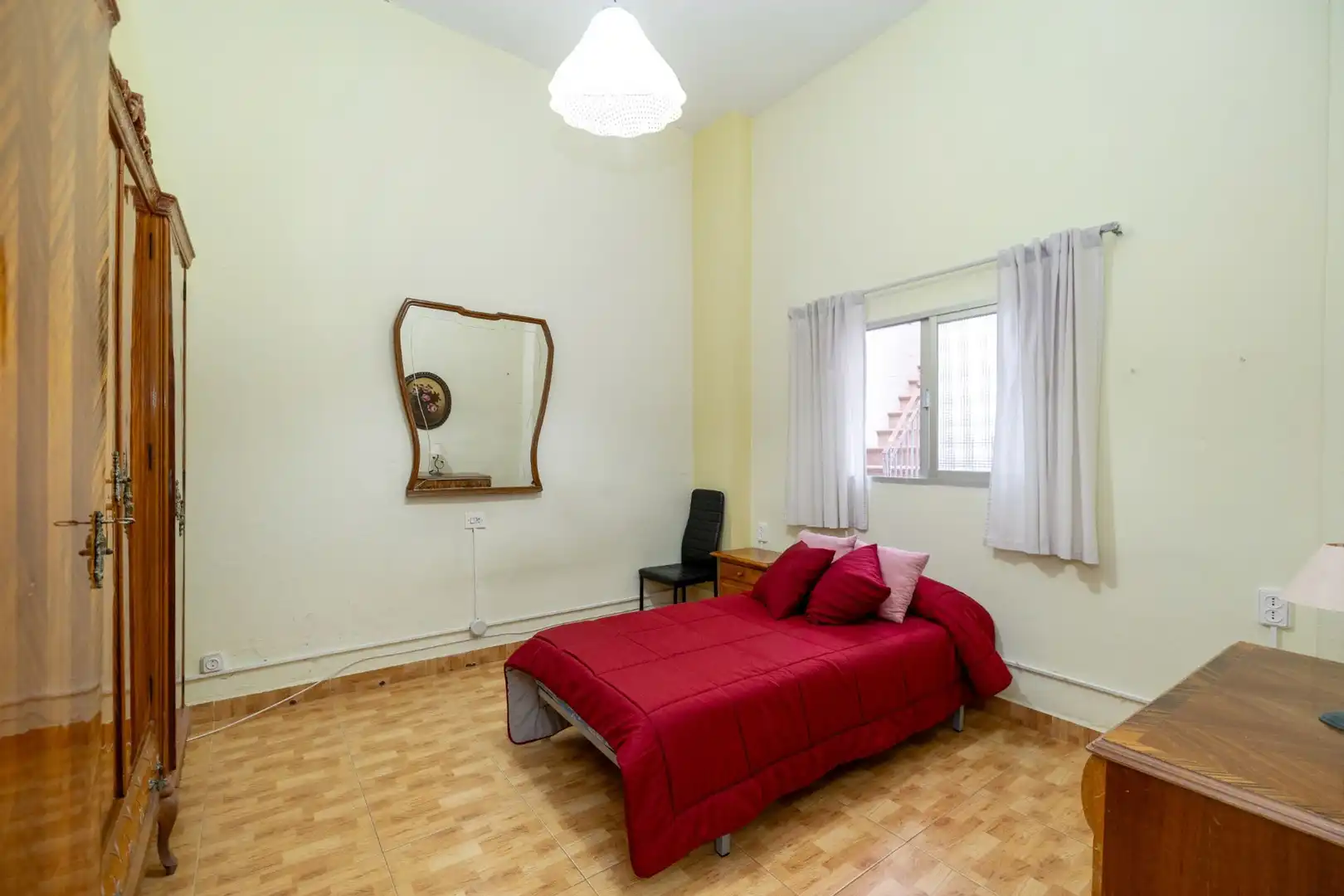 Habitación de Casa adosada en venta en Motril con Aire acondicionado, Calefacción y Terraza