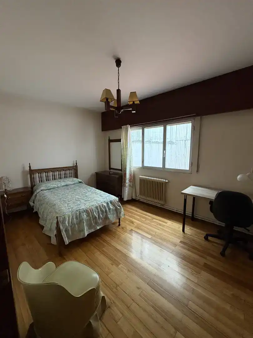 Bedroom of Flat for rent in Pontevedra Capital 