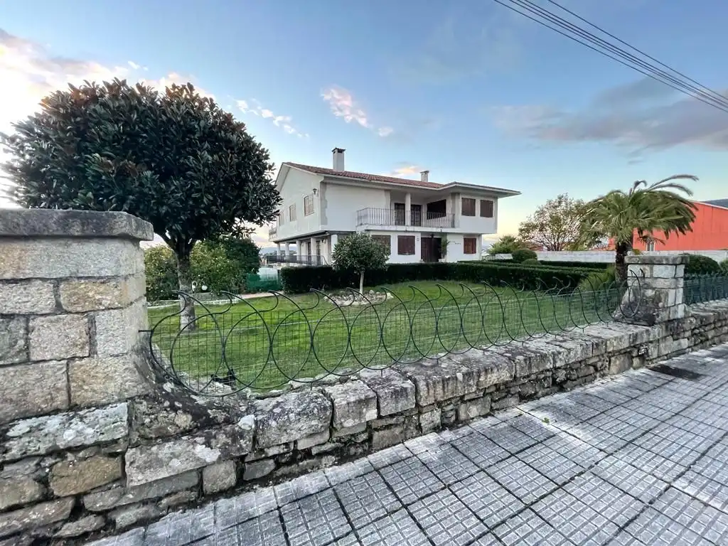 Casa o chalet en venta en Cornazo