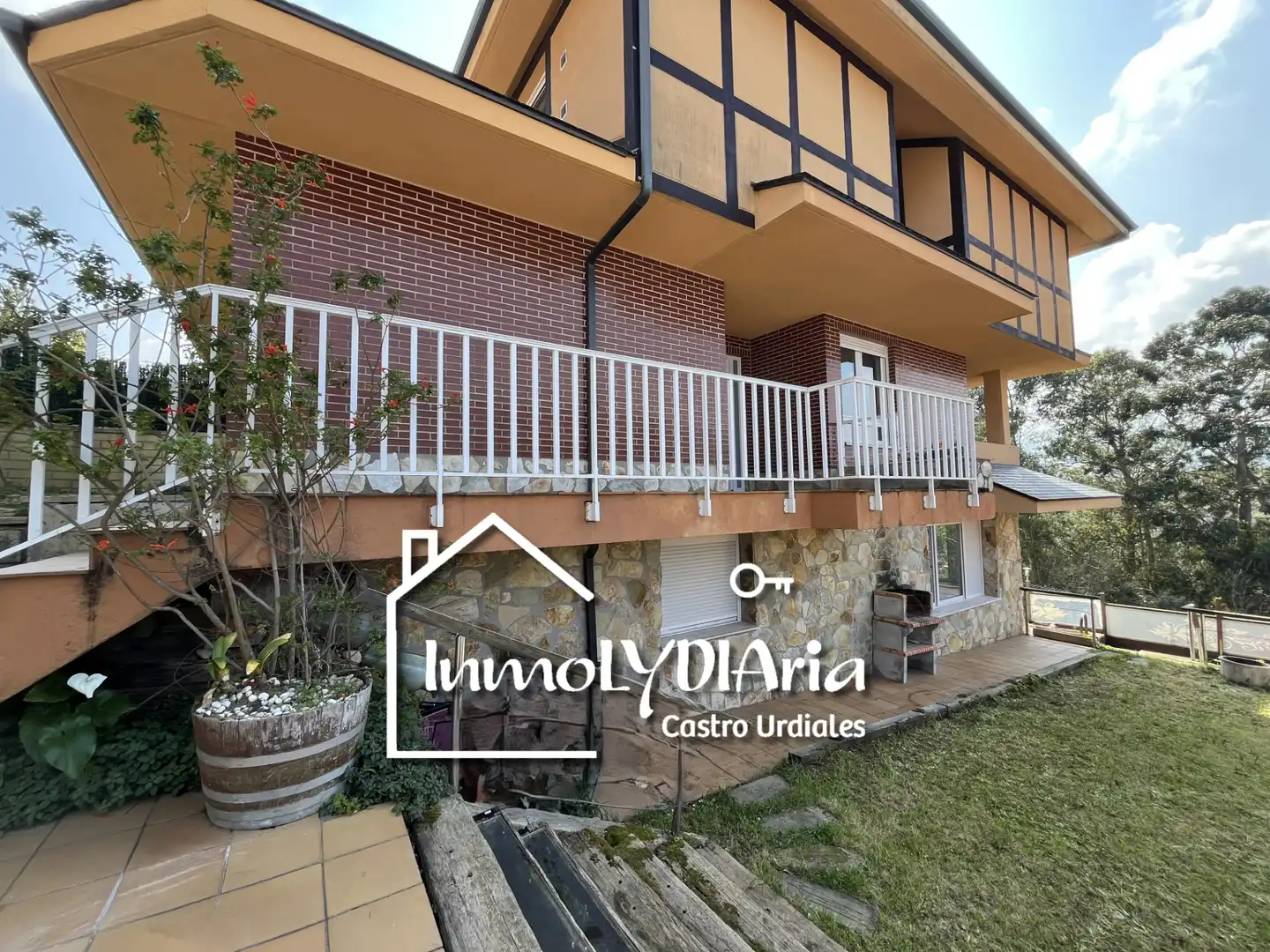 Houses for sale in Barrio Brazomar, 71, Cotolino