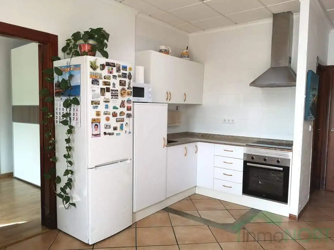 Küche von Wohnung zum Verkauf in La Manga del Mar Menor mit Klimaanlage und Gemeinschaftspool