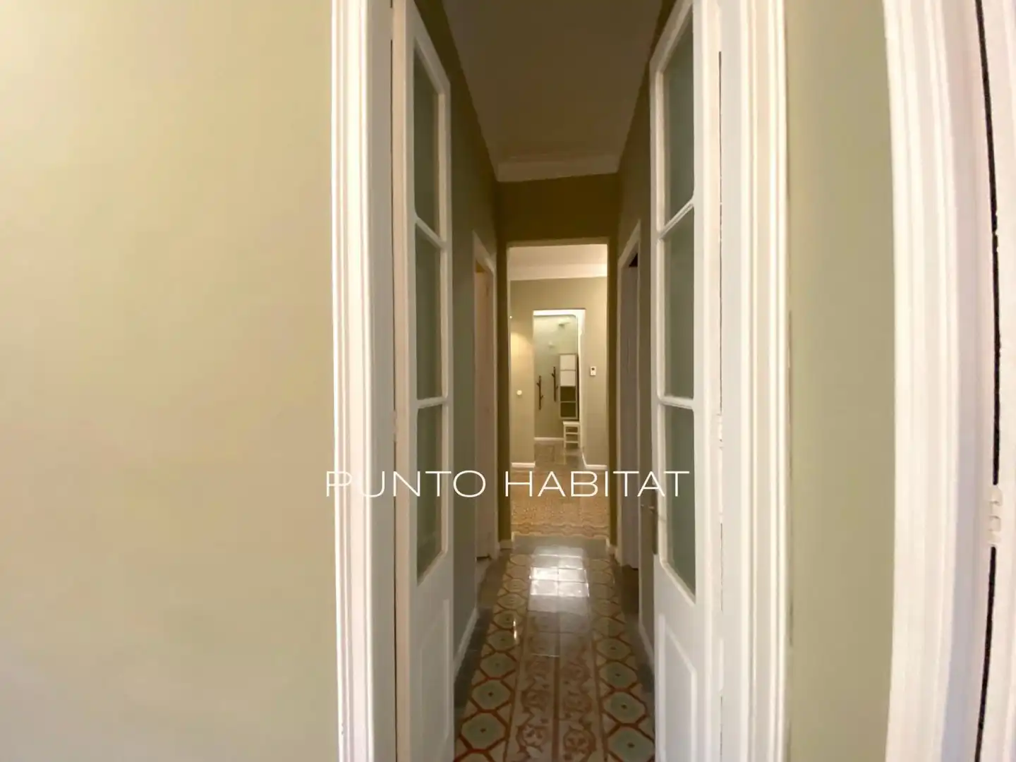 Wohnung zur Miete in Carrer Carrer Còrsega, Dreta de l'Eixample