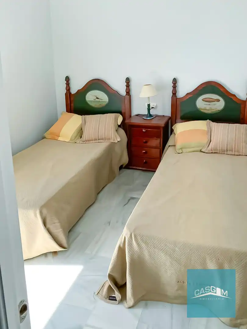 Habitación de Dúplex en venta en Islantilla con Terraza, Amueblado y Piscina comunitaria