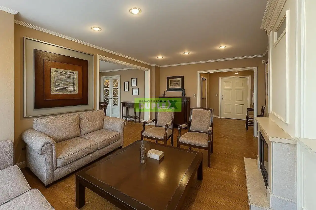 Piso con ascensor en venta en Centro - Echegaray