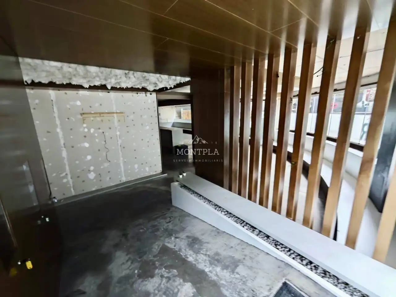 Locale commerciale in affitto a Les Escaldes, imagen 10