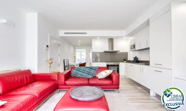 Sala d'estar de Apartament en venda en Roses