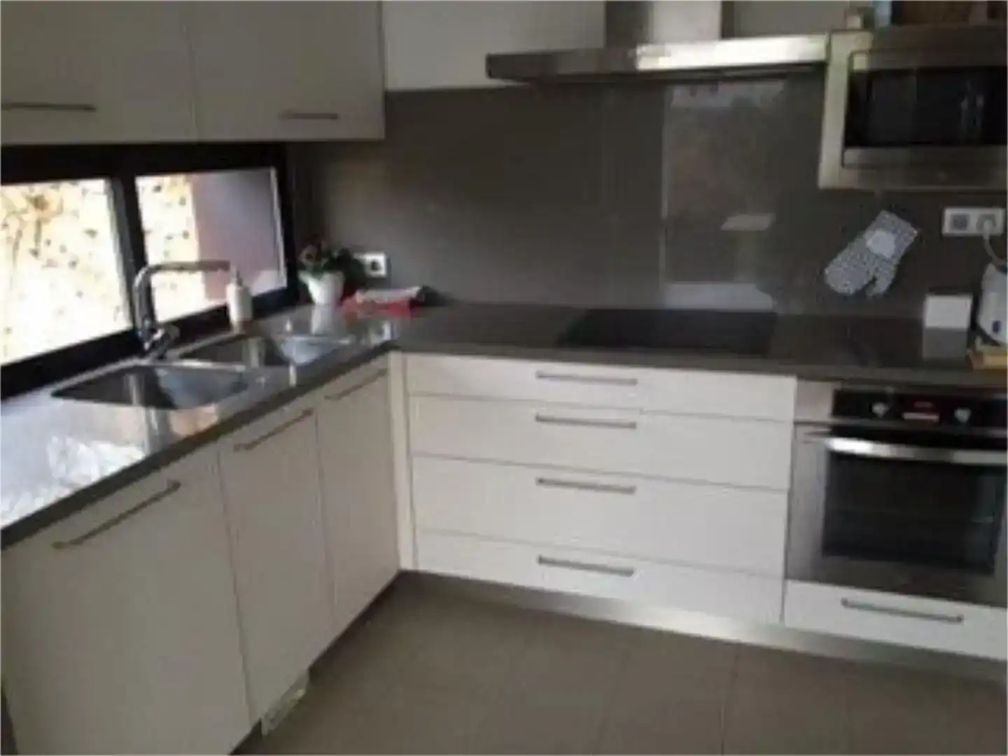 Kitchen of Flat for sale in Ciutadella de Menorca  with Air Conditioner, Private garden and Swimming Pool
