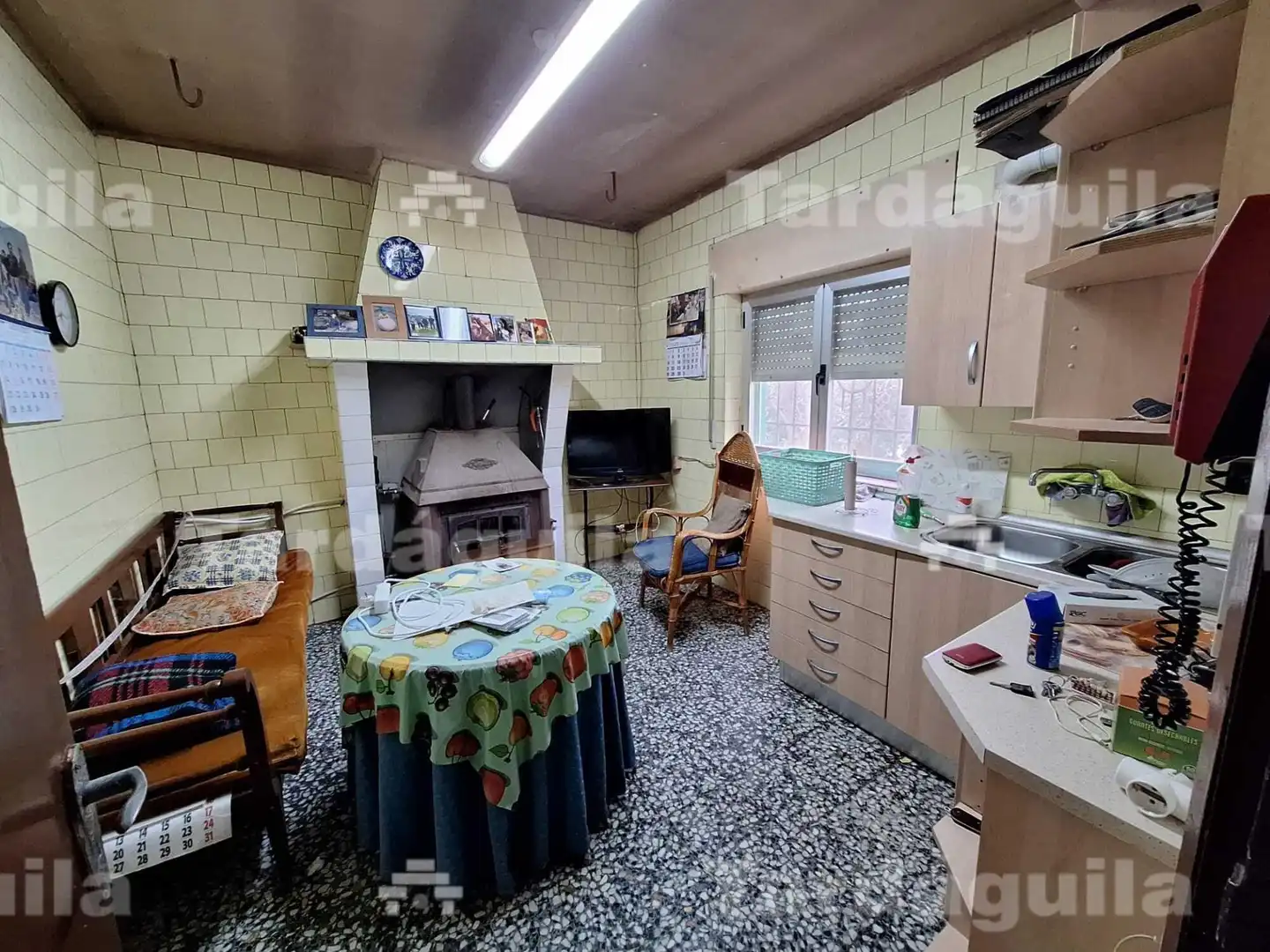 Cocina de Finca rústica en venta en Castellanos de Villiquera con Calefacción, Jardín privado y Trastero