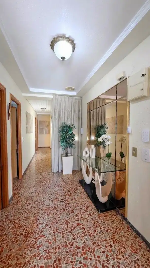 Piso con terraza en venta en Calle Calle Doctor Ferrán, imagen 11