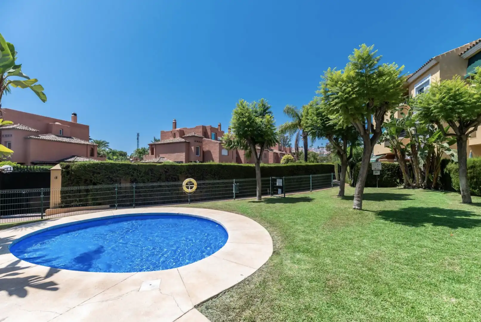 Jardín de Apartamento en venta en Estepona con Aire acondicionado, Calefacción y Terraza