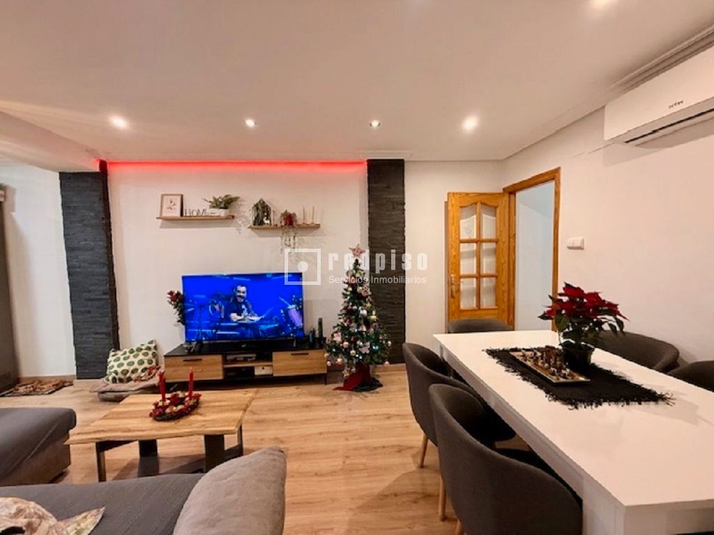 Living room of Flat for sale in Alicante / Alacant  with Air Conditioner, Heating and Terrace