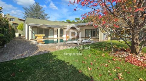 Foto 4 de Casa o chalet en venta en Calle Rosselló, La Jonquera, Girona