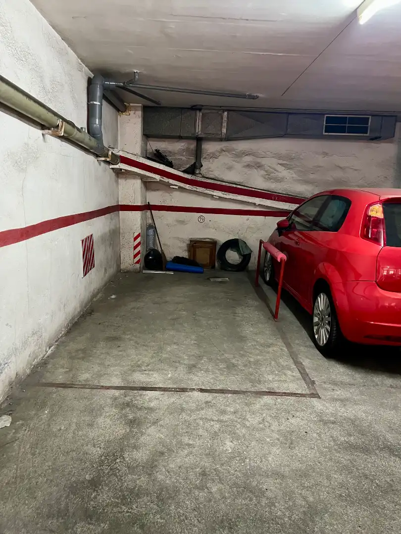 Parking of Flat for sale in Barcelona  with Air Conditioner, Heating and Furnished