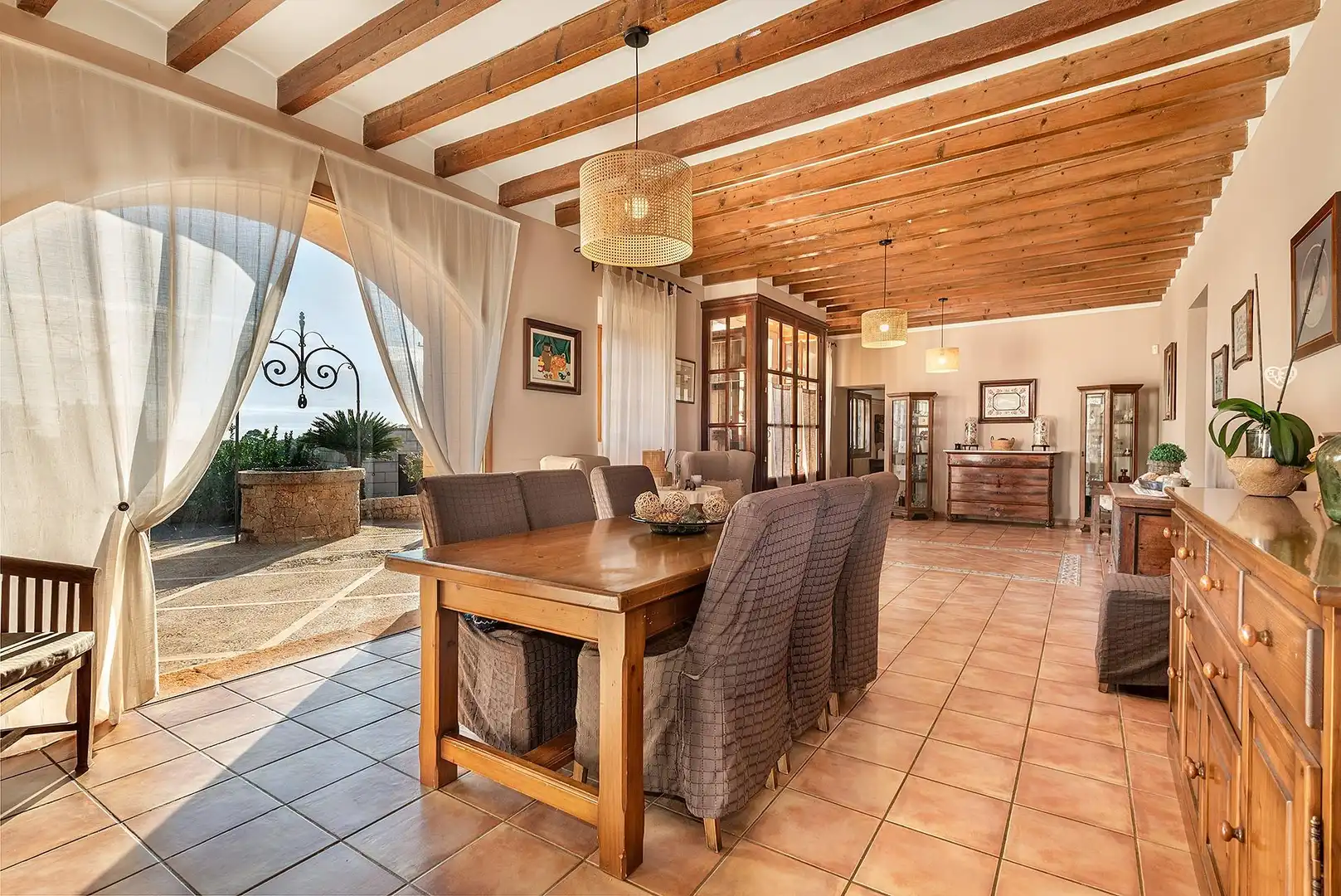 Comedor de Finca rústica en venta en  Palma de Mallorca con Calefacción, Jardín privado y Terraza