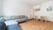 Living room of Flat for sale in  Barcelona Capital  with Air Conditioner, Heating and Balcony